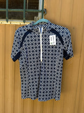 Load image into Gallery viewer, Short sleeve sun shirt
