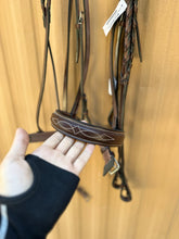 Load image into Gallery viewer, Heritage wide cavesson hunter bridle
